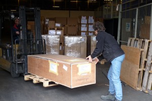 2 1e kist naar Nederland Radboud Spruit GRafkisten pakistan